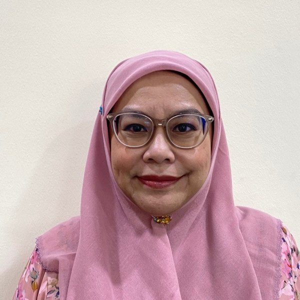 Hajah Zuraidah binti Pokpi Dp Haji Sidek